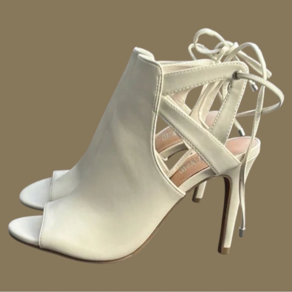🌷Brash Ivory Lace-Up Open Toe Heeled Booties – Size 9.5 3/$30